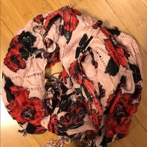 Last DAY✨ Pins and Needles scarf